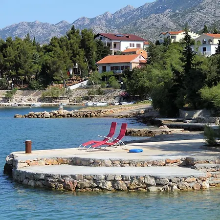 Triple Starigrad 3335c 3* Starigrad Paklenica